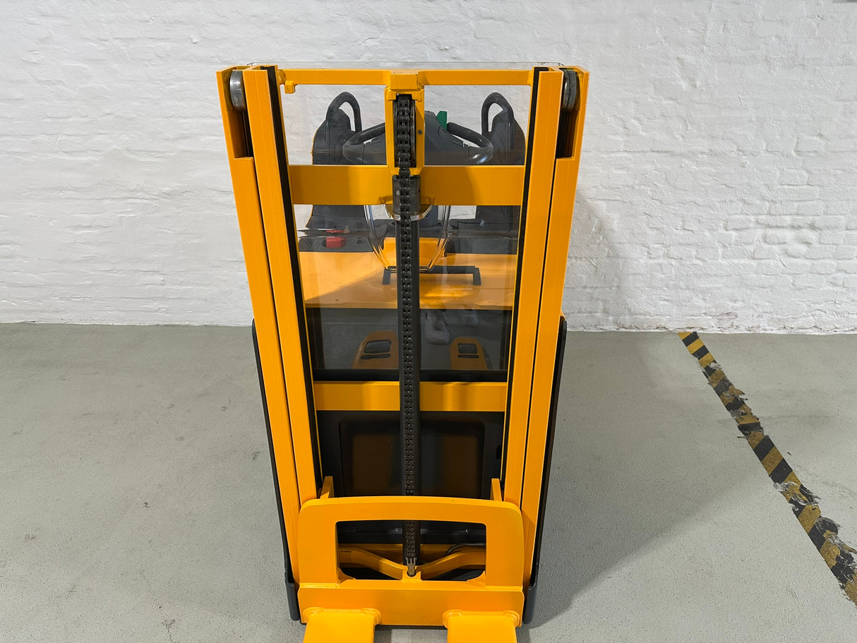 Jungheinrich ERD 220 ZT