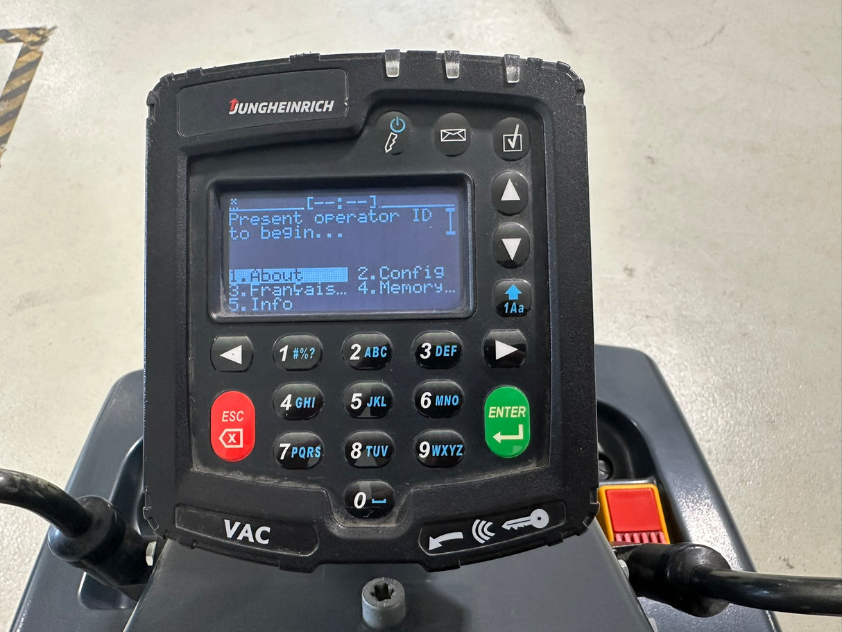 Jungheinrich EZS 130