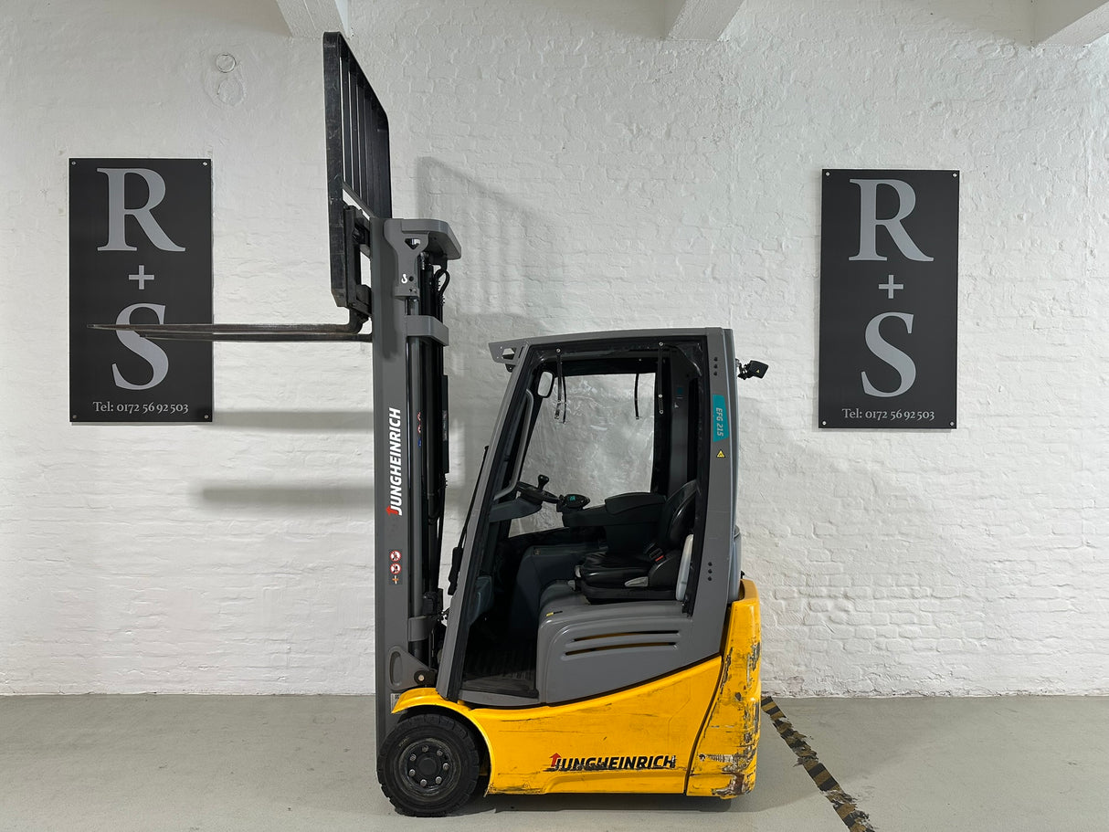 Jungheinrich EFG 215
